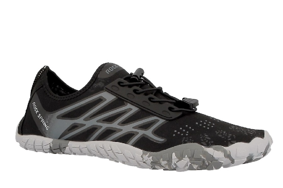 Axelda footwear